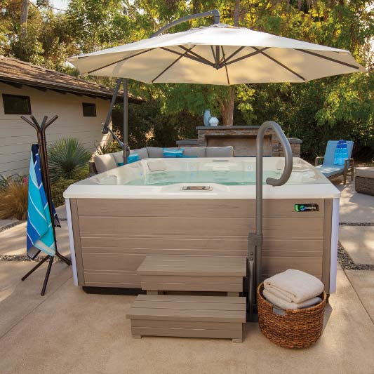 HotSpring Limelight 2018 Pulse AlpineWhite Sable Lifestyle Group Accessories