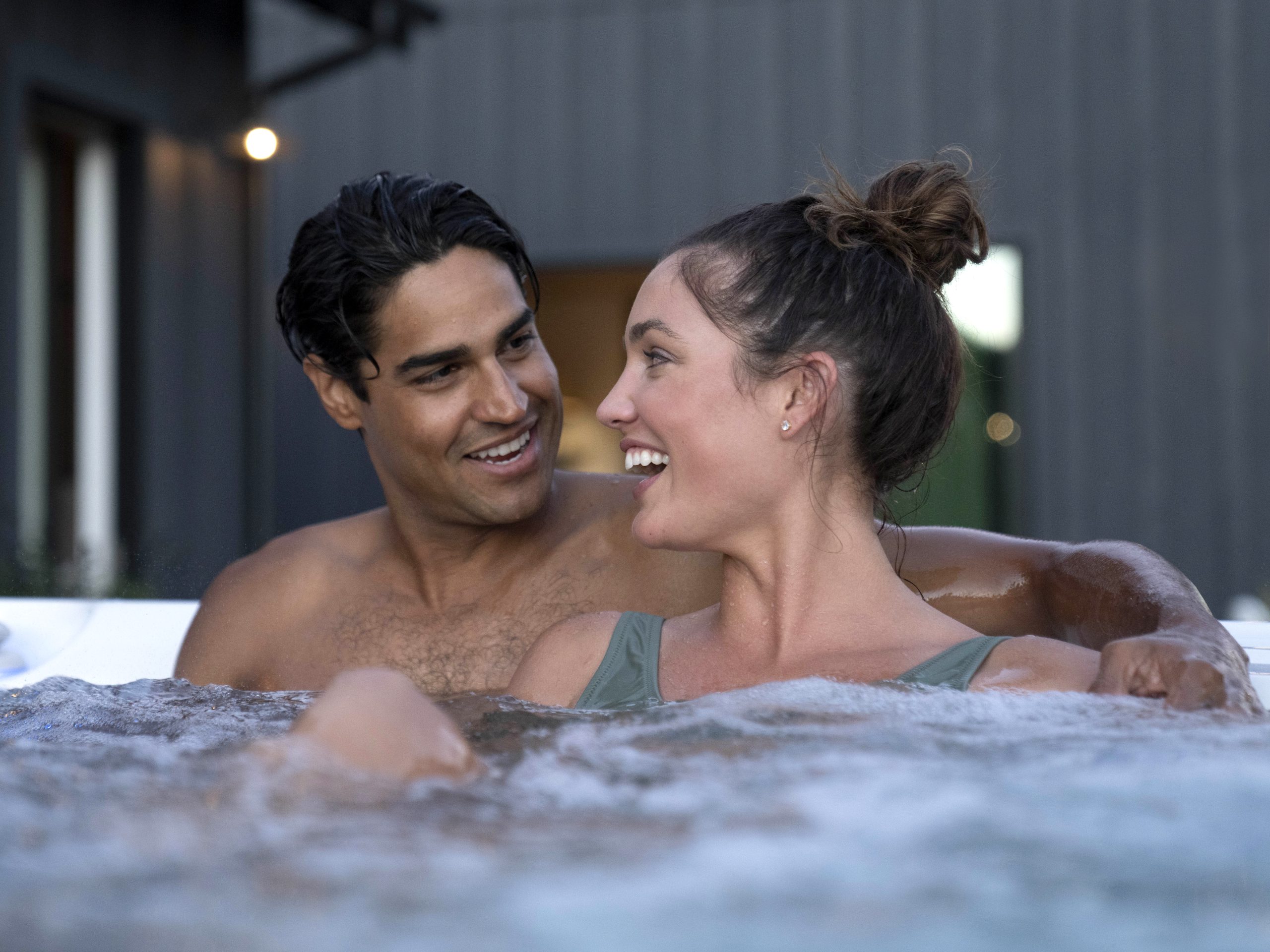 7 Ways a Hot Tub Can Help You Stick to Your Resolutions